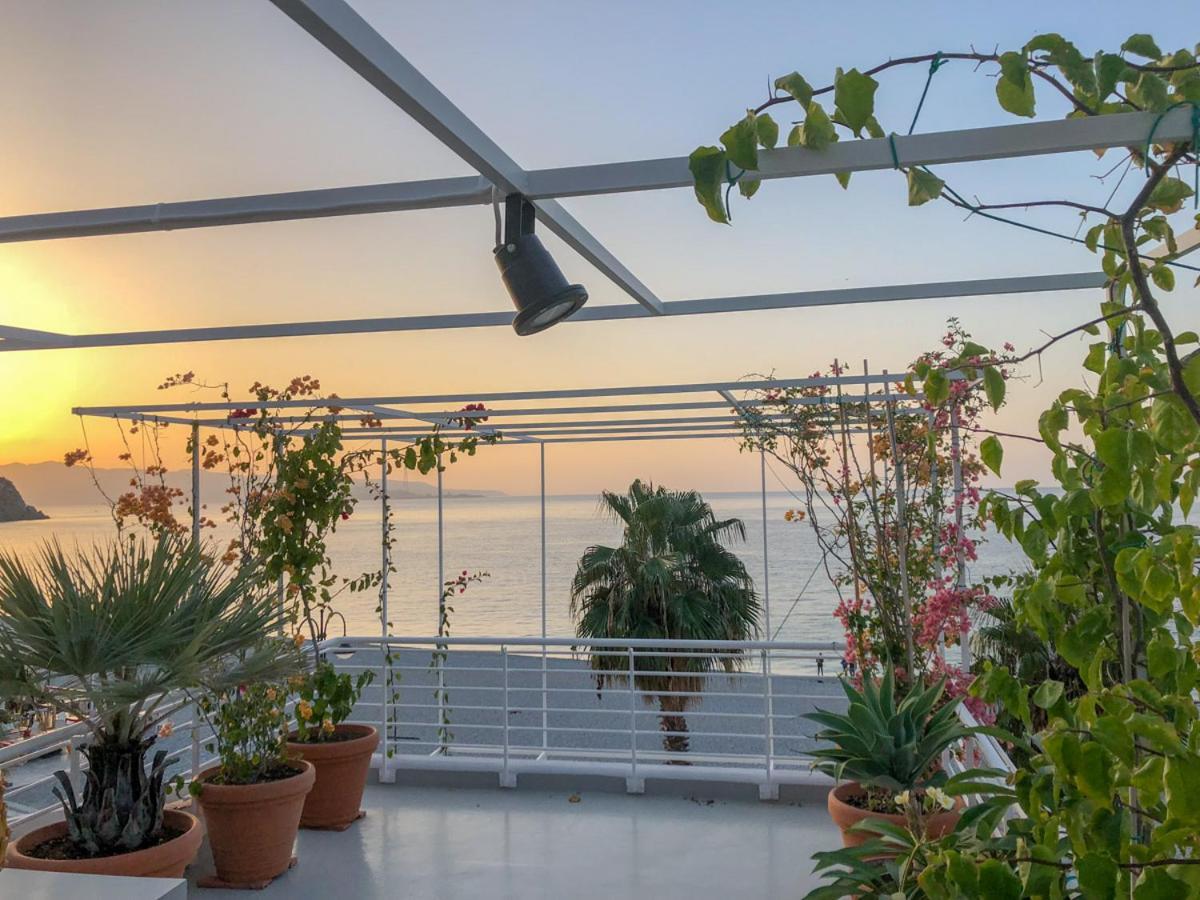 Il Tramonto Apartment Шила Екстериор снимка